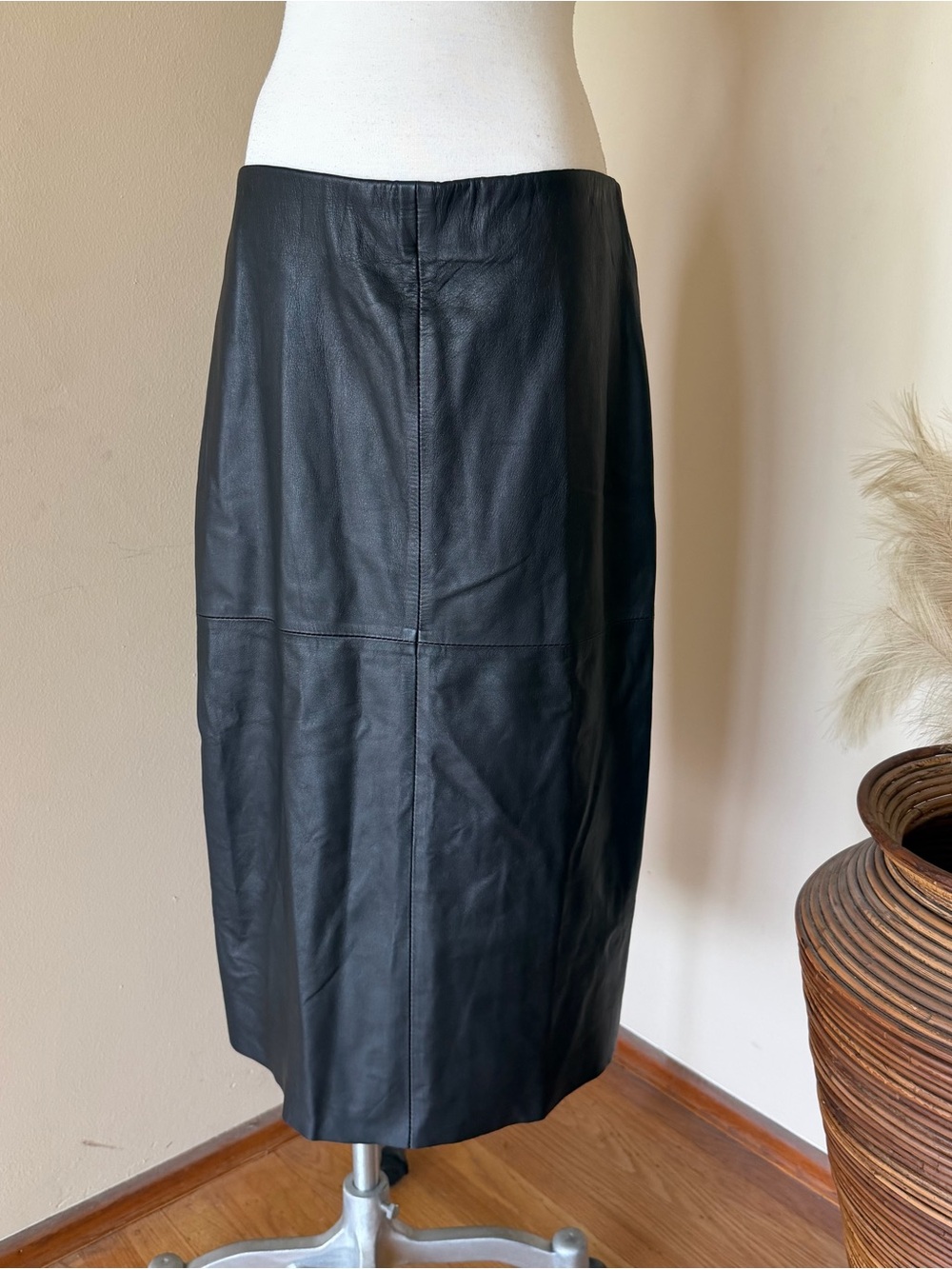 Women's Black Leather Midi Skirt - Sleek Panel Design